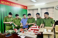 Công an TP Thanh Hoá triệt phá đường dây sản xuất, buôn bán thuốc tân dược giả với quy mô lớn. (Ảnh: CATH).