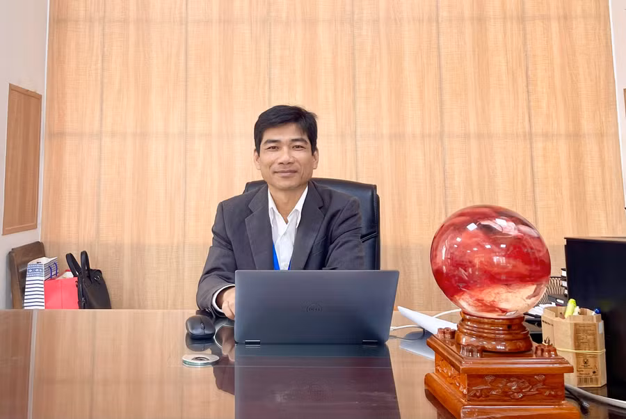 Thạc sĩ Phạm Văn Tường, Hiệu trưởng Trường Cao đẳng Kỹ thuật Công nghệ Quy Nhơn.