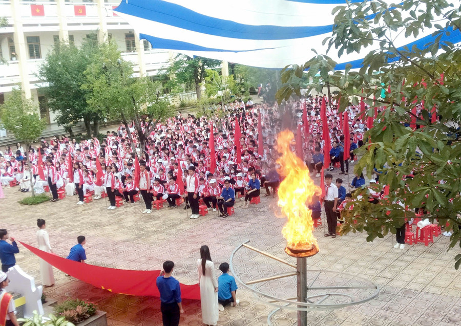 Học sinh Trường THCS và THPT Liên Việt Kon Tum trong Lễ khai giảng năm học 2025-2026.