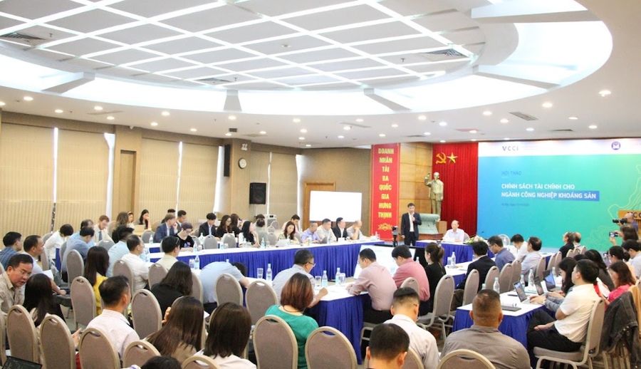 Các chính sách chưa hợp lí đang trở thành lực cản lớn đối với doanh nghiệp trong cạnh tranh toàn cầu.