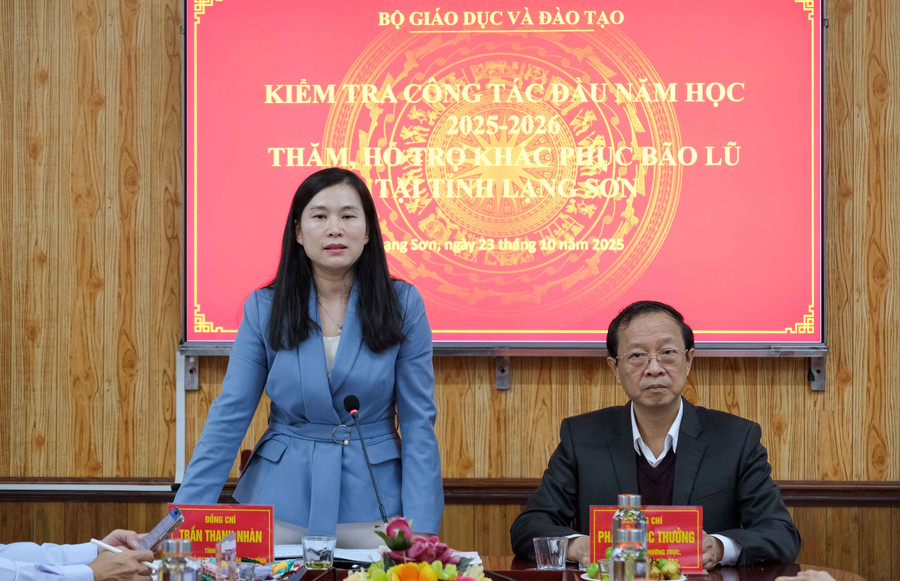 Bà Trần Thanh Nhàn, Phó Chủ tịch UBND tỉnh Lạng Sơn phát biểu tại chương trình. 2.jpg