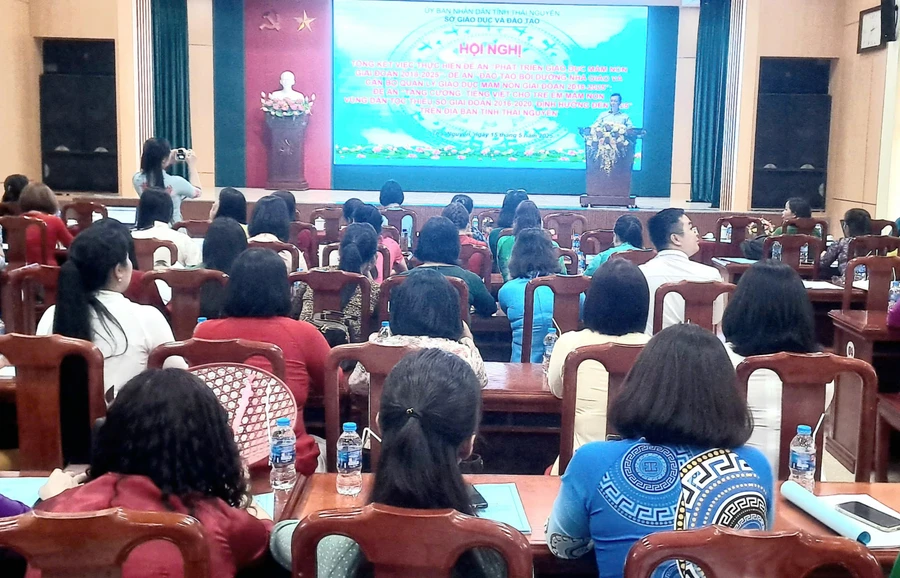 Sở GD&ĐT Thái Nguyên tổ chức hội nghị tổng kết việc thực hiện một số đề án về phát triển giáo dục mầm non. 