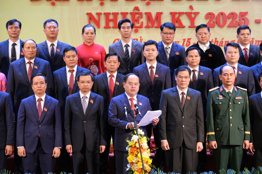 Ông Quản Minh Cường, Bí thư Tỉnh ủy Cao Bằng khóa XX, nhiệm kỳ 2025-2030 phát biểu nhận nhiệm vụ. bi-thu-tinh-uy-1449.jpg