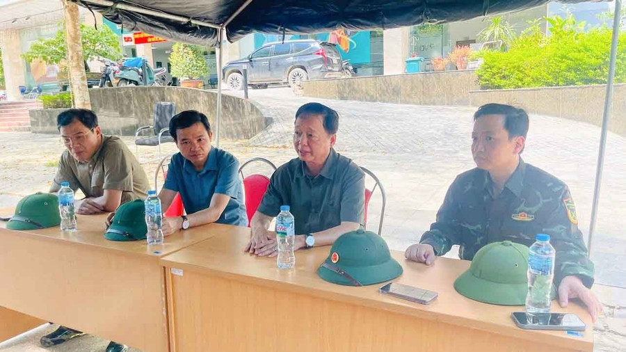 Phó Thủ tướng Trần Hồng Hà phát biểu chỉ đạo tại cuộc kiểm tra. pho-thu-tuong-kiem-tra-cao-bang-2.jpg