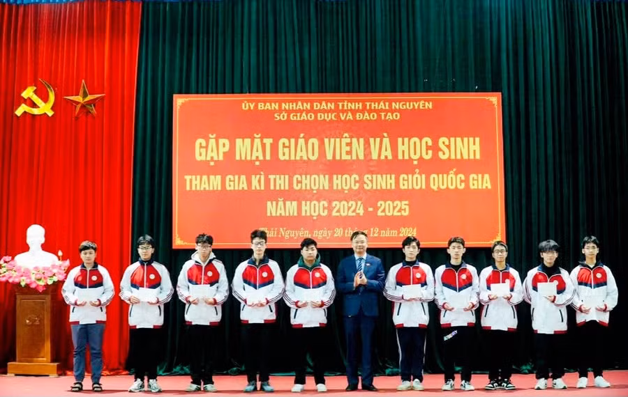 Thái Nguyên vào top 10 tỉnh thành về số giải HSG quốc gia