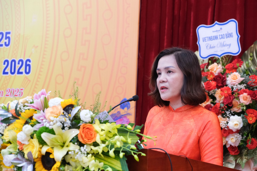 Director of the Department of Education and Training of Cao Bang province Nguyen Ngoc Thu delivered the opening speech at the Conference. giao-duc-cao-bang-2.jpg
