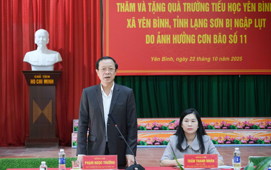 Thứ trưởng Thường trực Phạm Ngọc Thưởng phát biểu chỉ đạo tại chương trình. ls22.jpg