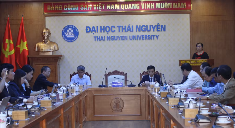 Hội thảo Khuyến học xanh do Hội Khuyến học tỉnh Thái Nguyên phối hợp với Đại học Thái Nguyên, Sở GD&ĐT Thái Nguyên tổ chức.