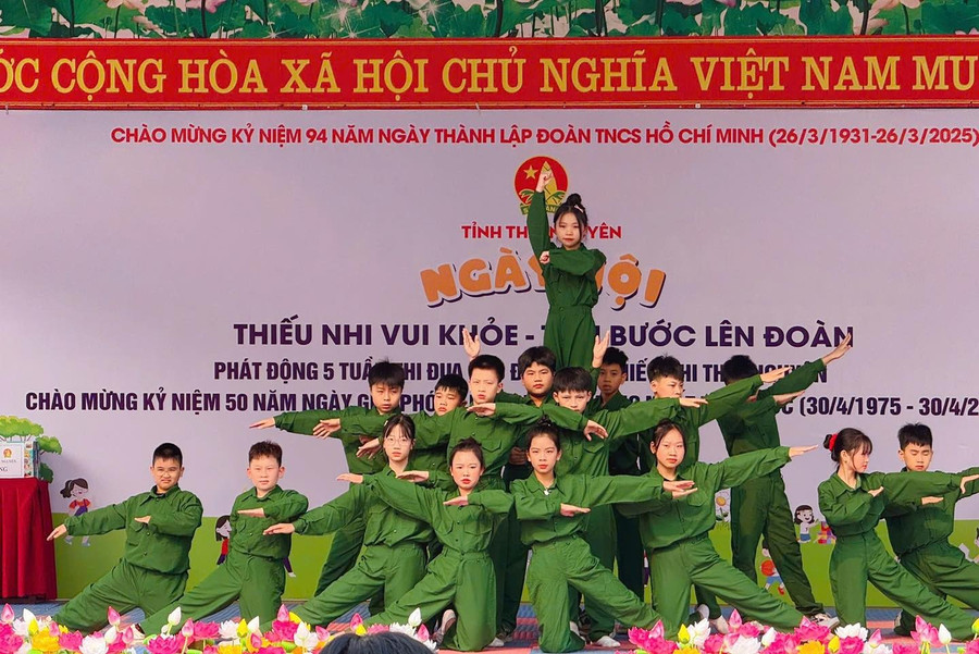 Chương trình Thiếu nhi vui khỏe - Tiến bước lên Đoàn với nhiều hoạt động ý nghĩa.