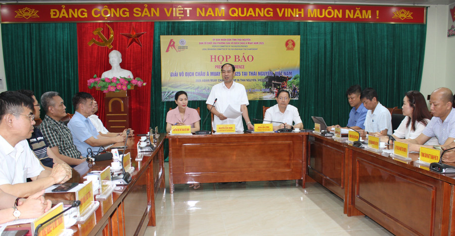 Ban tổ chức Giải vô địch Châu Á Muay năm 2025 tại Thái Nguyên tổ chức họp báo.