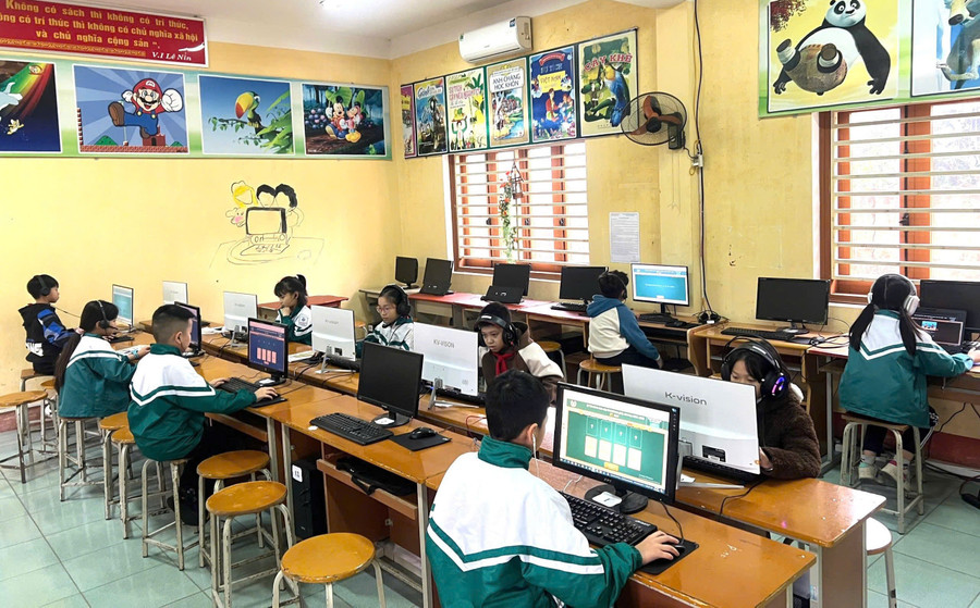 Học sinh trường Tiểu học Tân Thành 1 (phường Tích Lương, tỉnh Thái Nguyên) hứng thú với tiếng Anh. tan-thanh-2.jpg