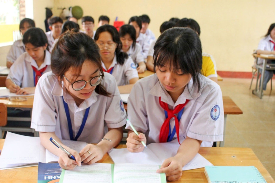 Giờ học của học sinh Trường THCS Chùa Hang II, phường Linh Sơn, tỉnh Thái Nguyên. truong-chua-hang-ii.jpg
