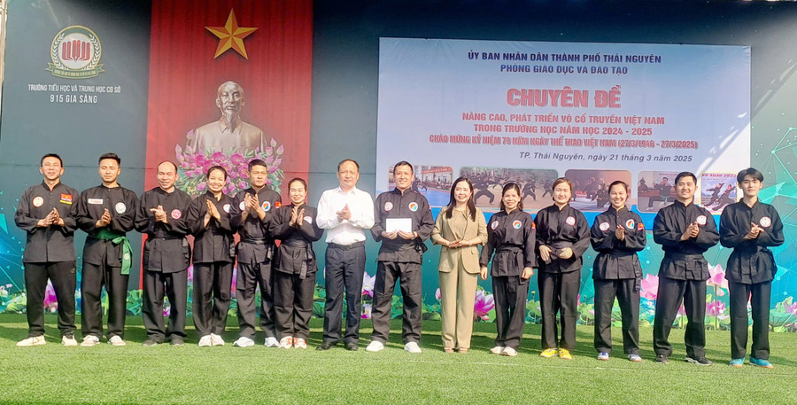 Chuyên đề nâng cao, phát triển võ cổ truyền trong trường học của Phòng GD&ĐT thành phố Thái Nguyên.