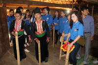 Đoàn thanh niên Bộ GD&ĐT tham gia Lễ phát động Tháng Thanh niên 2017 ảnh 4 Đoàn thanh niên Bộ GD&ĐT tham gia Lễ phát động Tháng Thanh niên 2017 ảnh 4