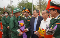 Anh em song sinh ở Quảng Trị cùng lên đường nhập ngũ