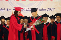 Trường ĐH Sư phạm Kỹ thuật Vinh: Trao bằng cho 34 tân thạc sỹ khóa I ảnh 1 Trường ĐH Sư phạm Kỹ thuật Vinh: Trao bằng cho 34 tân thạc sỹ khóa I ảnh 1