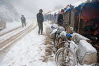 Băng tuyết trắng xóa tại miền Tây xứ Nghệ ảnh 1 Băng tuyết trắng xóa tại miền Tây xứ Nghệ ảnh 1