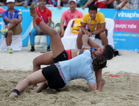 Tuyển đấu vật nữ Việt Nam xuất sắc giành 2 huy chương vàng ảnh 1 Tuyển đấu vật nữ Việt Nam xuất sắc giành 2 huy chương vàng ảnh 1