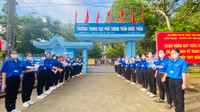 Những hình ảnh ý nghĩa trong kỳ thi tốt nghiệp THPT nơi phố núi