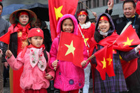 Trung Quốc ngang ngược, kiều bào tiếp tục phản đối ảnh 7