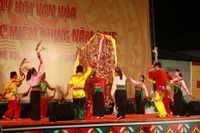 Đa sắc ngày hội văn hóa các dân tộc miền Trung ảnh 5 Đa sắc ngày hội văn hóa các dân tộc miền Trung ảnh 5