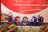 Trường Đại học Kinh tế - ĐHQG Hà Nội kỷ niệm 40 năm truyền thống ảnh 2