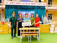 Chuẩn bị năm học mới, thầy cô giáo Quảng Trị dọn trường lớp, đến tận nhà nhắc HS