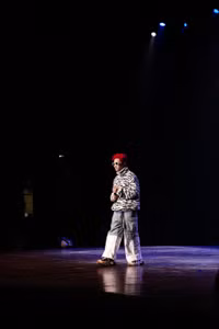 Phiêu cùng âm nhạc với TALES IN TUNE