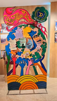 Độc đáo những sản phẩm báo tường chào mừng ngày Nhà giáo Việt Nam 20/11