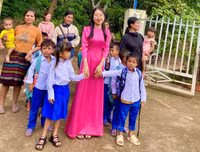 Học sinh lớp 1 vùng cao Quảng Trị hân hoan trong ngày tựu trường