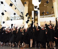 100% sinh viên khóa 3 của Đại học BUV tốt nghiệp ảnh 2