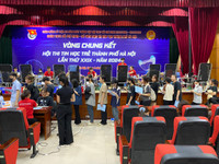 Hàng trăm sinh viên đã hào hứng tham gia hiến máu 'Phương Đông Rực Hồng 24'