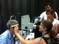 Bệnh viện bay Orbis đến Huế ảnh 3