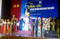 Cô giáo “trường Am” đoạt giải đặc biệt Cô giáo tài năng duyên dáng ảnh 1 Cô giáo “trường Am” đoạt giải đặc biệt Cô giáo tài năng duyên dáng ảnh 1