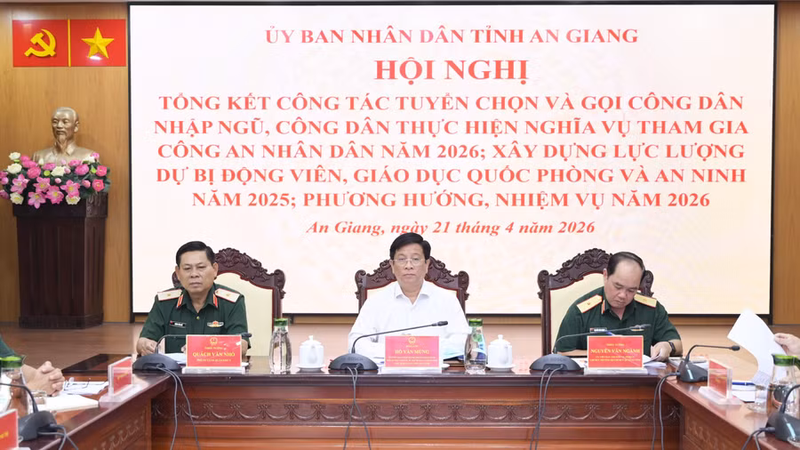 ag-hoi-nghi-5.jpg