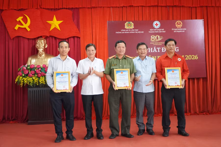 kham-chua-benh-0.jpg