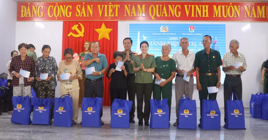 0-hanh-trinh-tri-an-8.jpg