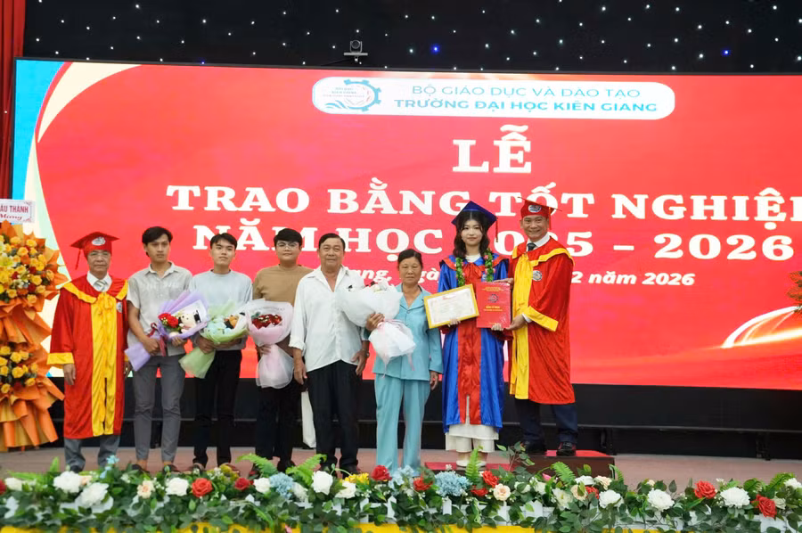 tot-nghiep-1.jpg