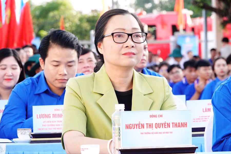 thu-truong-qt.jpg