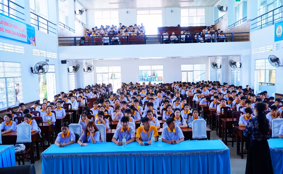 0-kgc-nhap-hoc-7.jpg