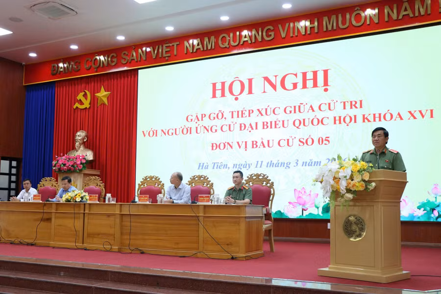 cu-tri-ha-tien3.jpg