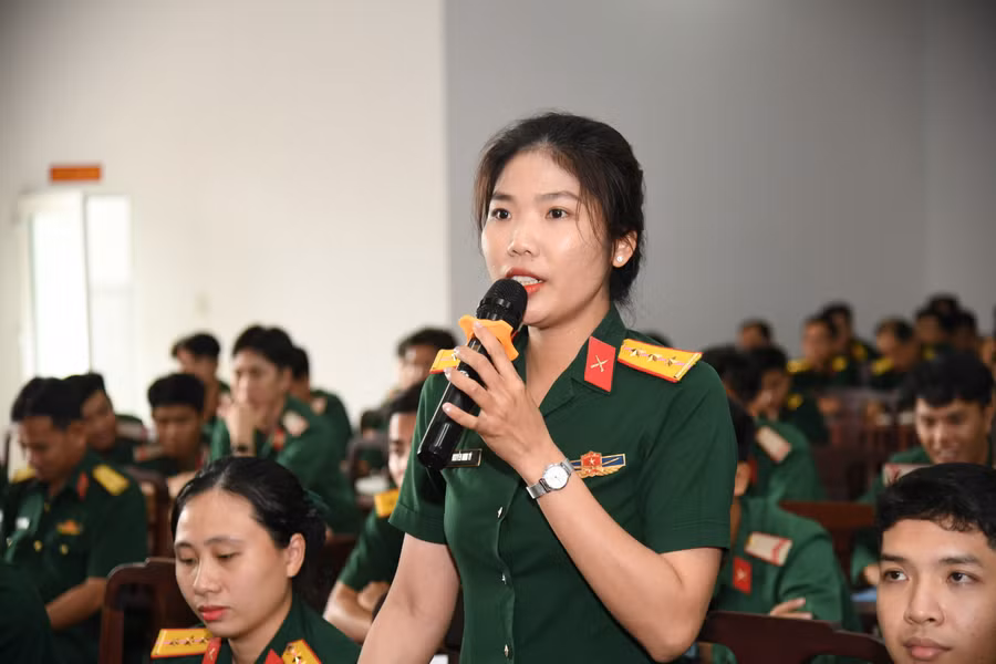 doi-thoai-ag-3.jpg