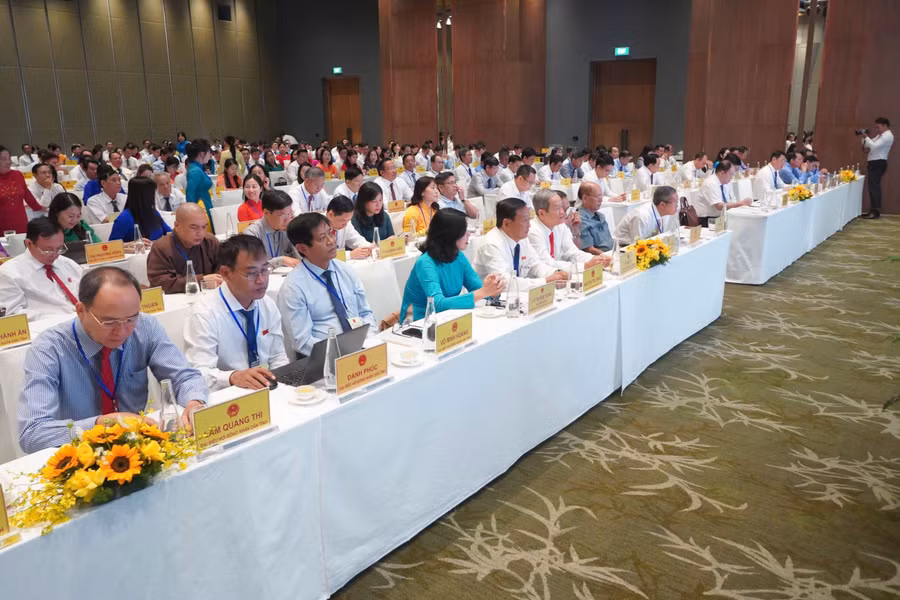 hoi-nghi-hdnd-4.jpg