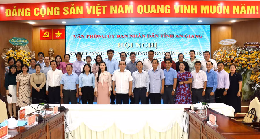 van-phong-1.jpg