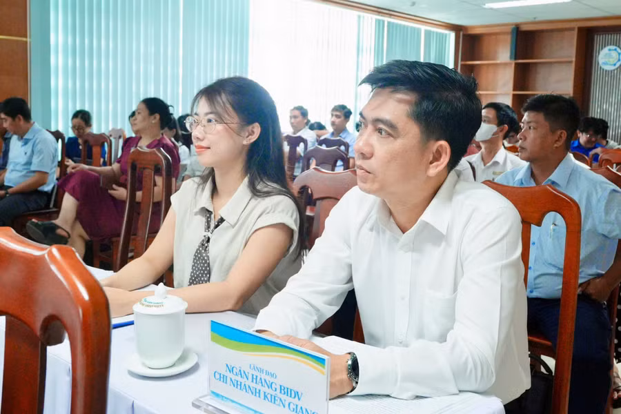 0-0-kgu-1.jpg