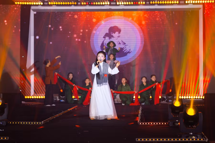 0-sao-mai-1.jpg
