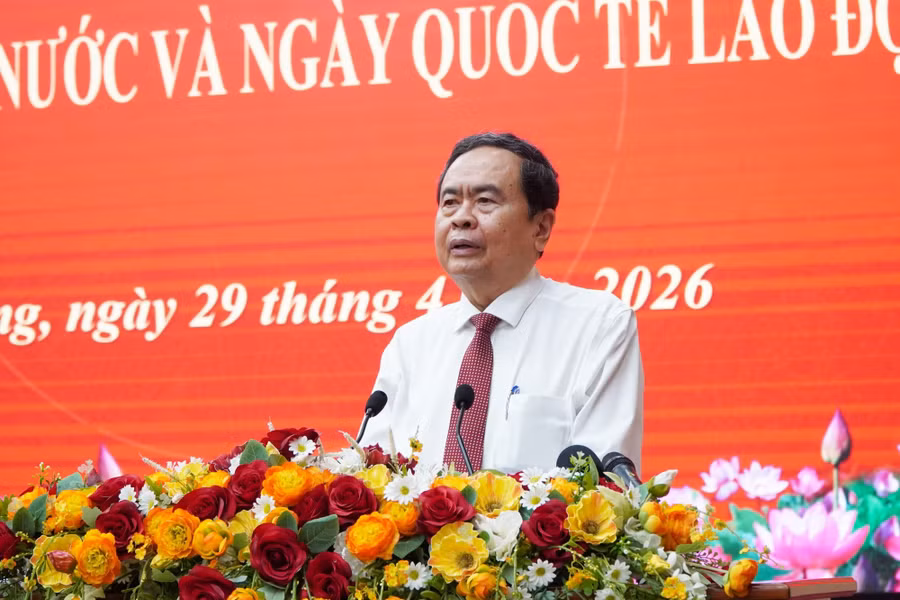 ct-quoc-hoi-10-2.jpg
