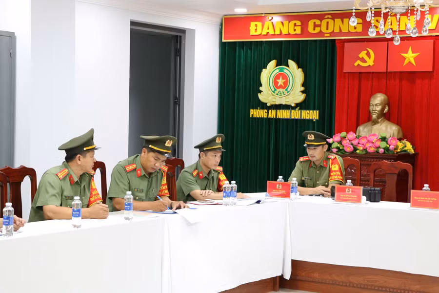 ung-truc-6.jpg