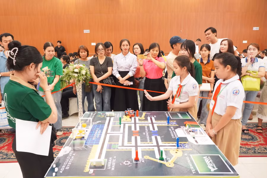 robothon-2025-1.jpg