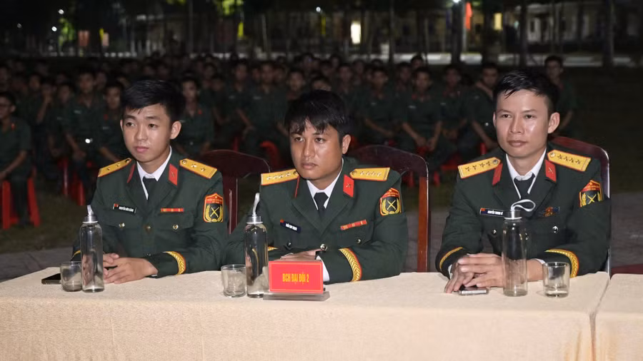ag-chieu-phim-3.jpg